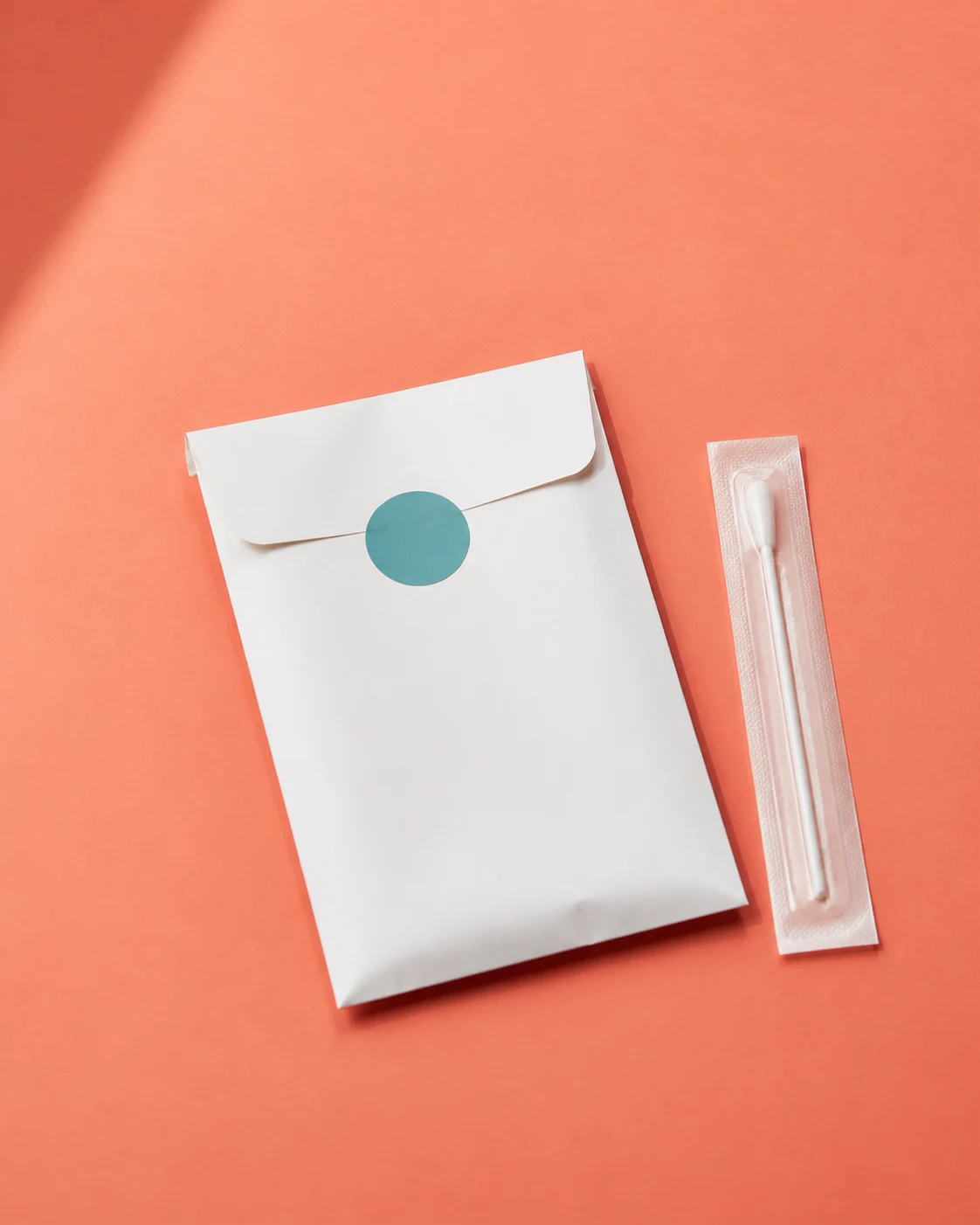 Verzegelde omega 3-meetkit als beeld voor meten in plaats van supplementen gokken